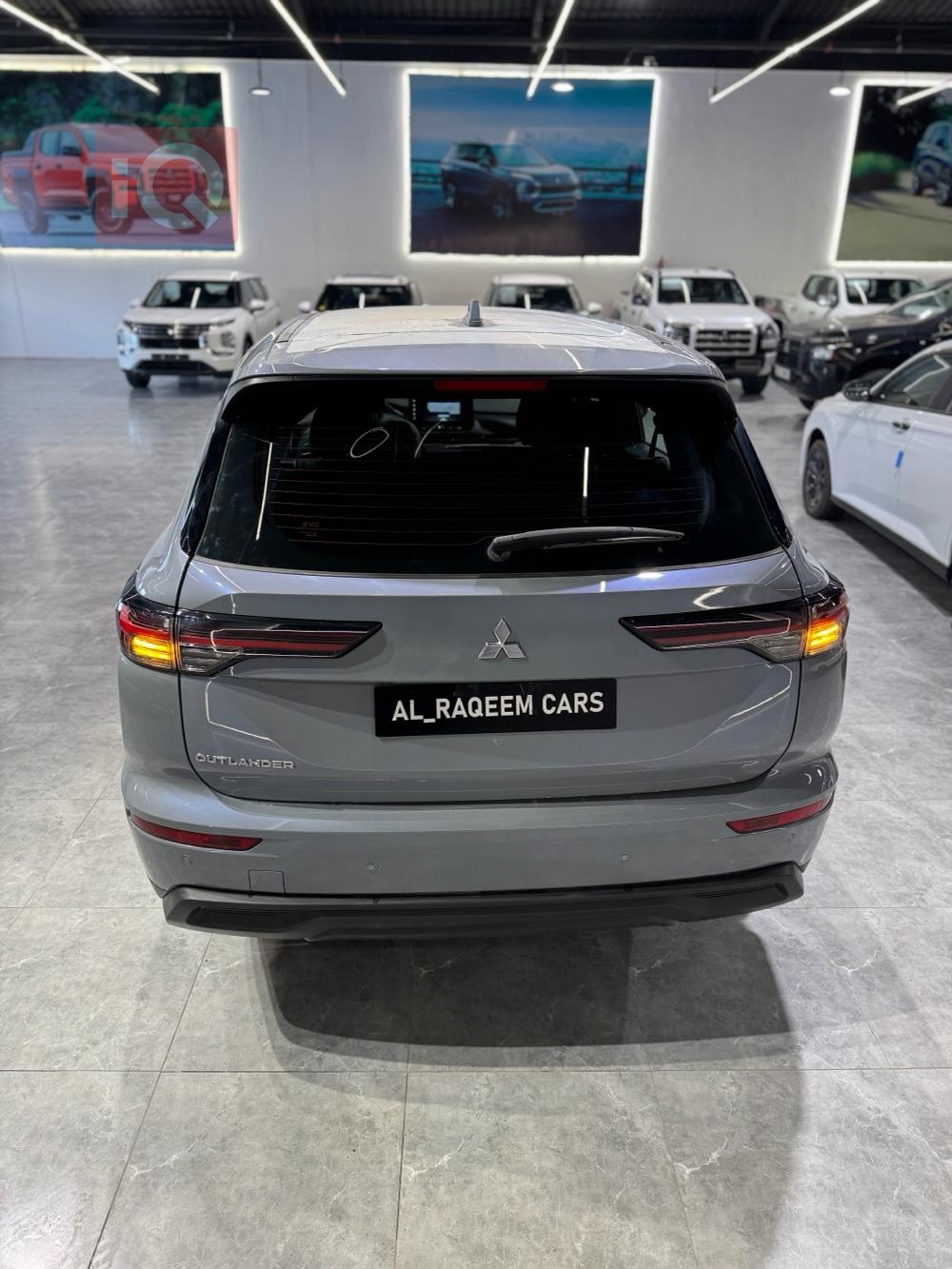 ميتسوبيشي اوتلاندر